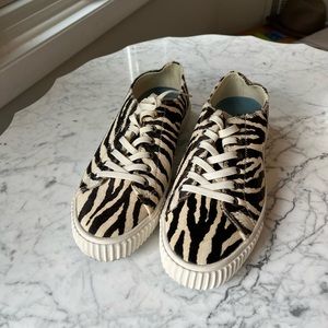 Zebra SeeVees Size 8